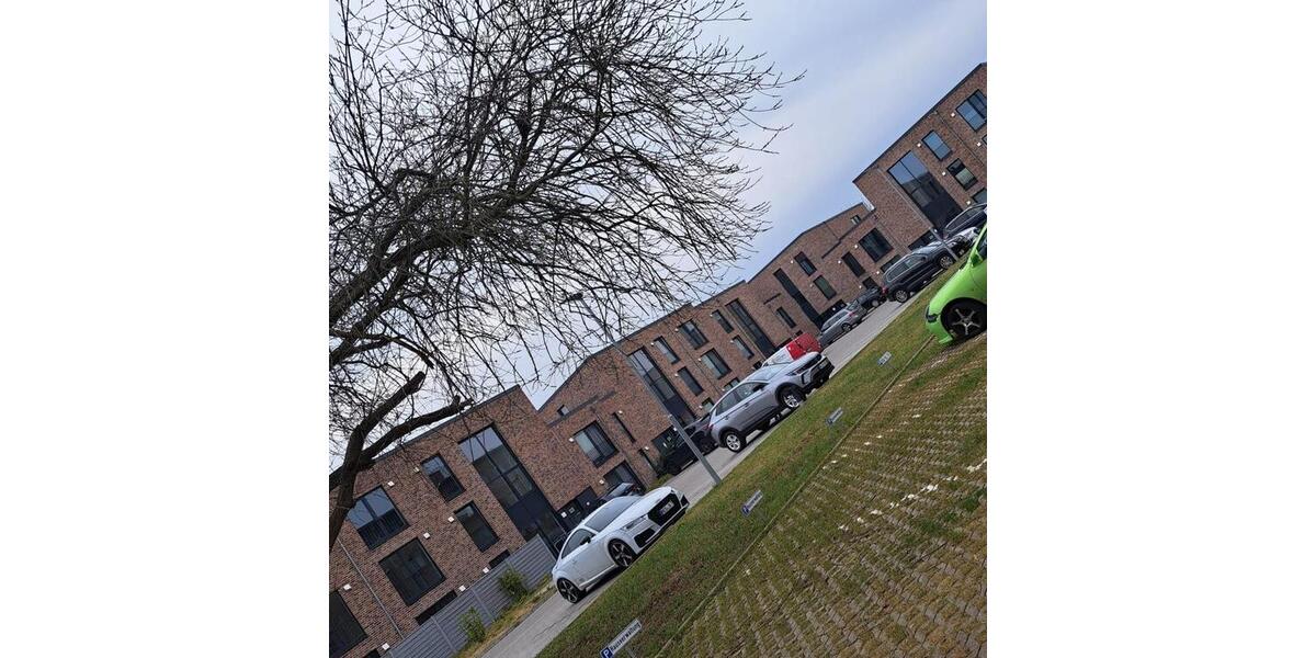 Erdgeschoßwohnung Erfde - 4 Zimmer, 86 m&sup2;, 980&euro; | Angebot:24877533