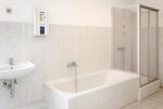 ++ einziehen & wohlfühlen - charmante 4-Raum Wohnung - Tageslichtbad mit Dusche & Wanne ++