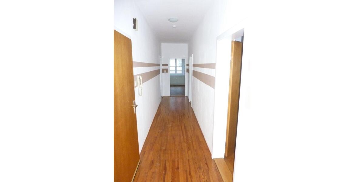 3-Zimmer Altbau-Wohnung in zentraler Lage 3 zimmer