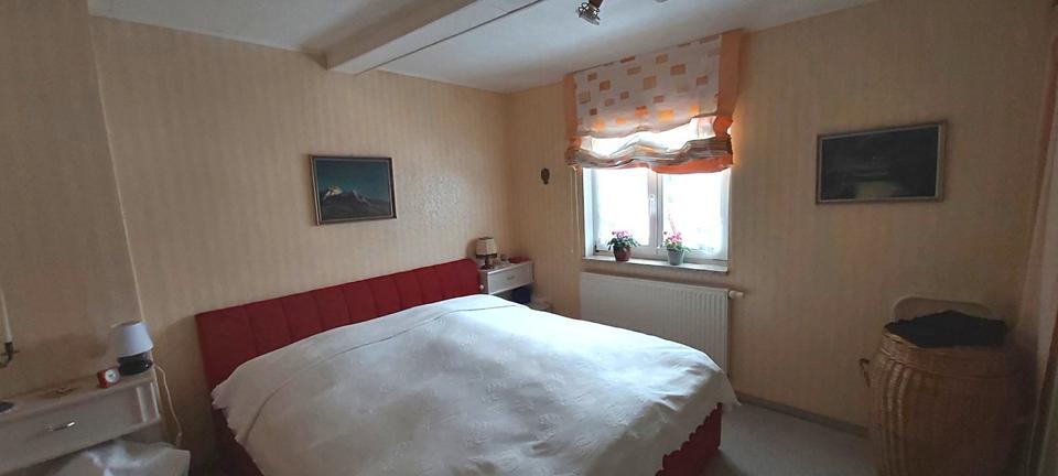 Helle und Ruhige 3-Raum-Wohnung im 2.OG (DG) 3 zimmer