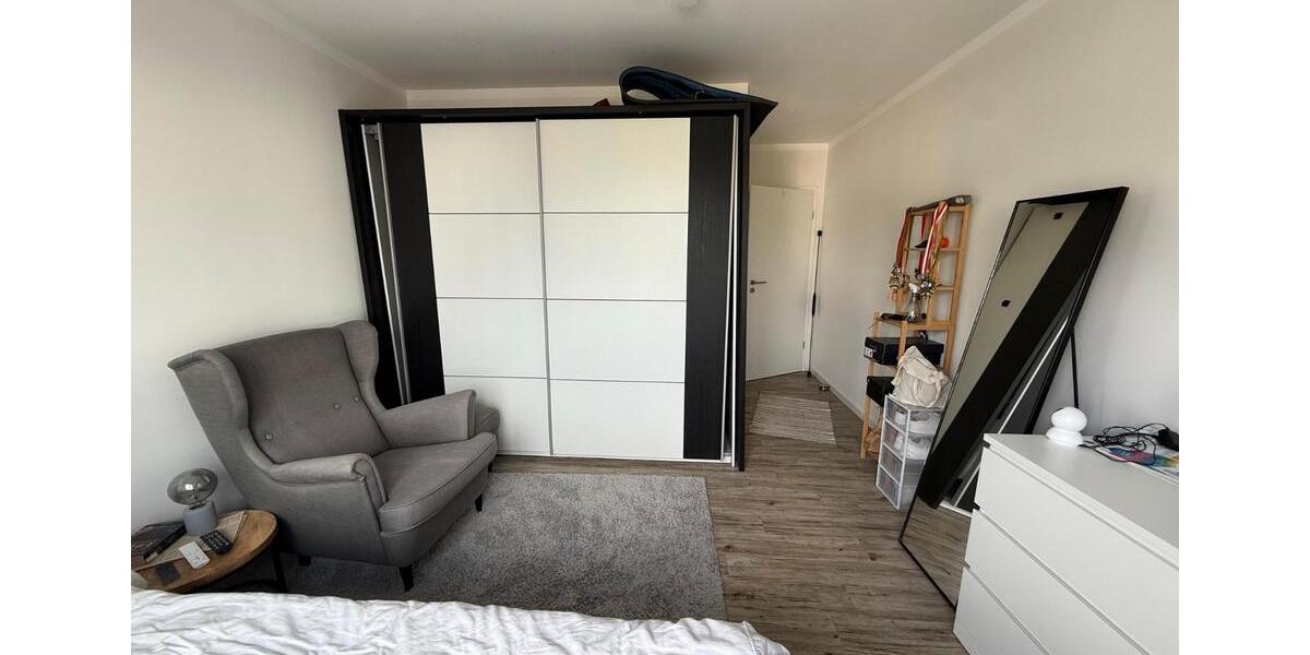 Etagenwohnung Rösrath - 4 Zimmer, 108 m&sup2;, 1.480&euro; | Angebot:26502760
