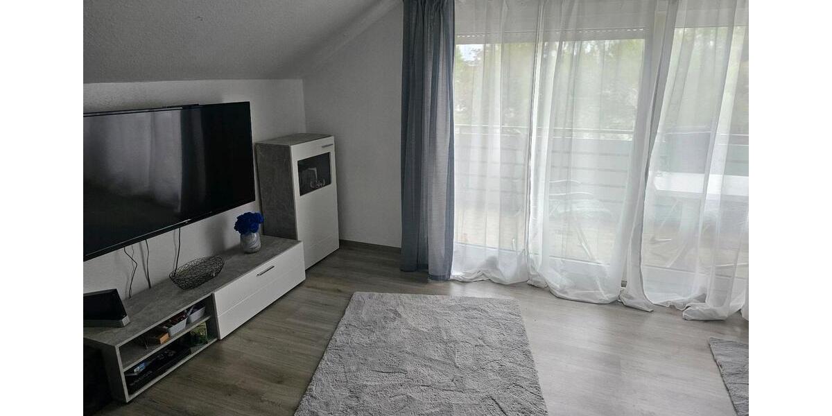 Dachgeschoßwohnung Versmold - 1 Zimmer, 60 m&sup2;, 500&euro; | Angebot:26567435