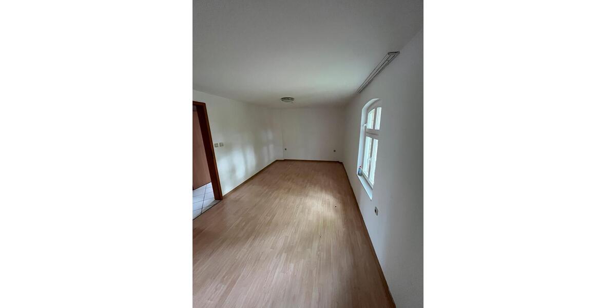 Etagenwohnung Arnstein - 2 Zimmer, 225&euro; | Angebot:21302744