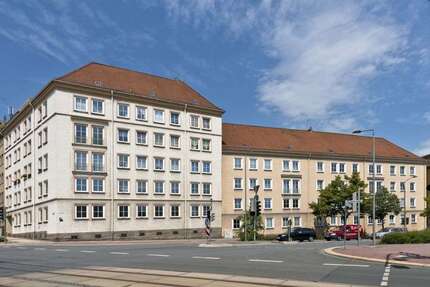 Wohnung zum Mieten in Plauen 225,55 € 59.2 m²