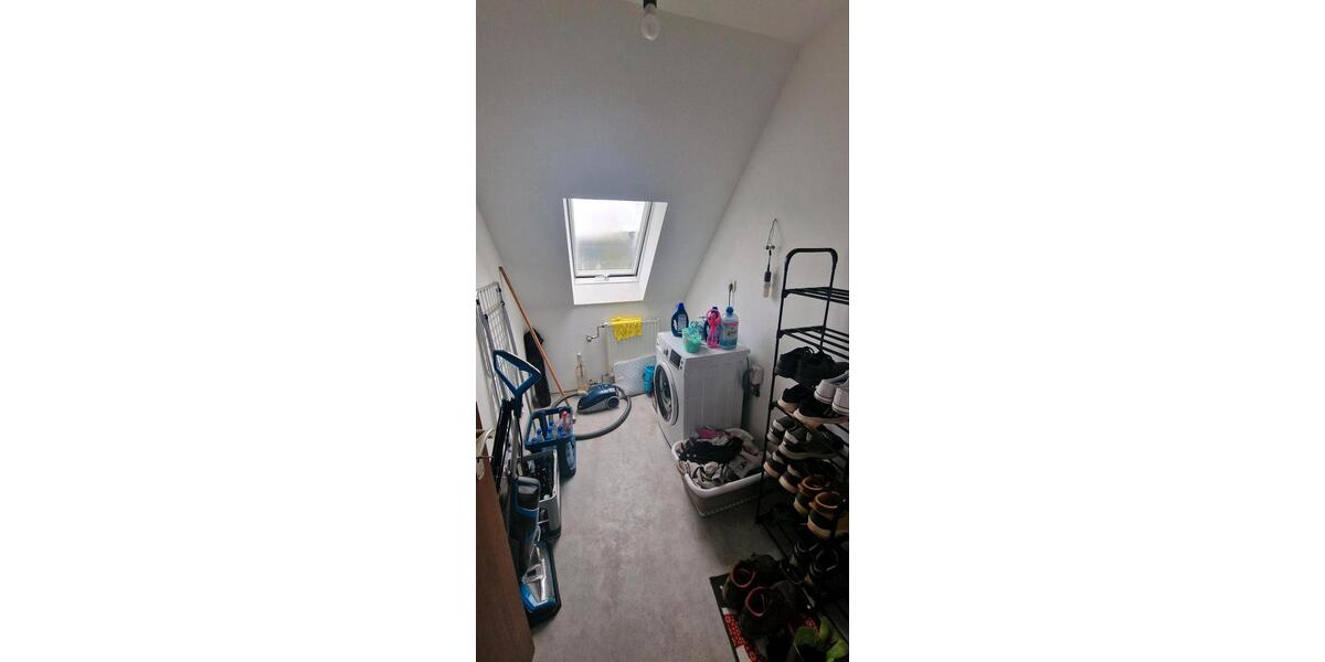 Dachgeschoßwohnung Bad Zwesten - 2.5 Zimmer, 65 m&sup2;, 360&euro; | Angebot:26479843