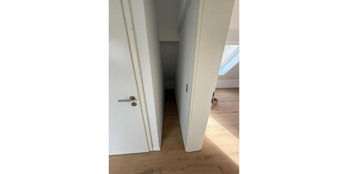 Dachgeschoßwohnung Bingen am Rhein - 2 Zimmer, 70 m&sup2;, 750&euro; | Angebot:26494545