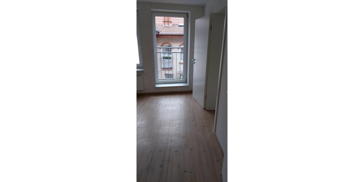 Etagenwohnung Plau am See - 2 Zimmer, 35 m&sup2;, 300&euro; | Angebot:26665589