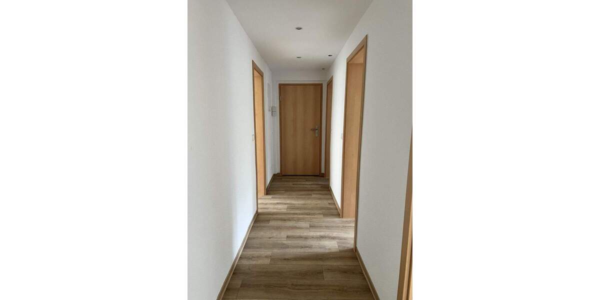 Vollständig neu renovierte Wohnung mit Balkon...ruhige Lage in Bad Düben! 3 zimmer