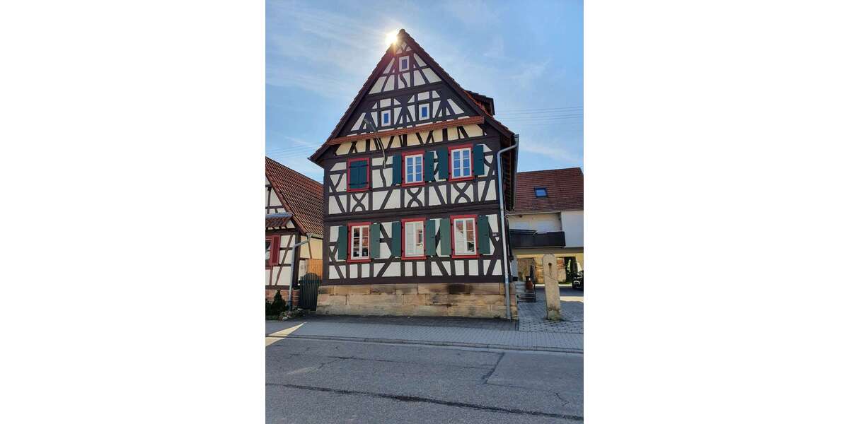 Etagenwohnung Hatzenbühl - 2 Zimmer, 39 m&sup2;, 400&euro; | Angebot:26089692