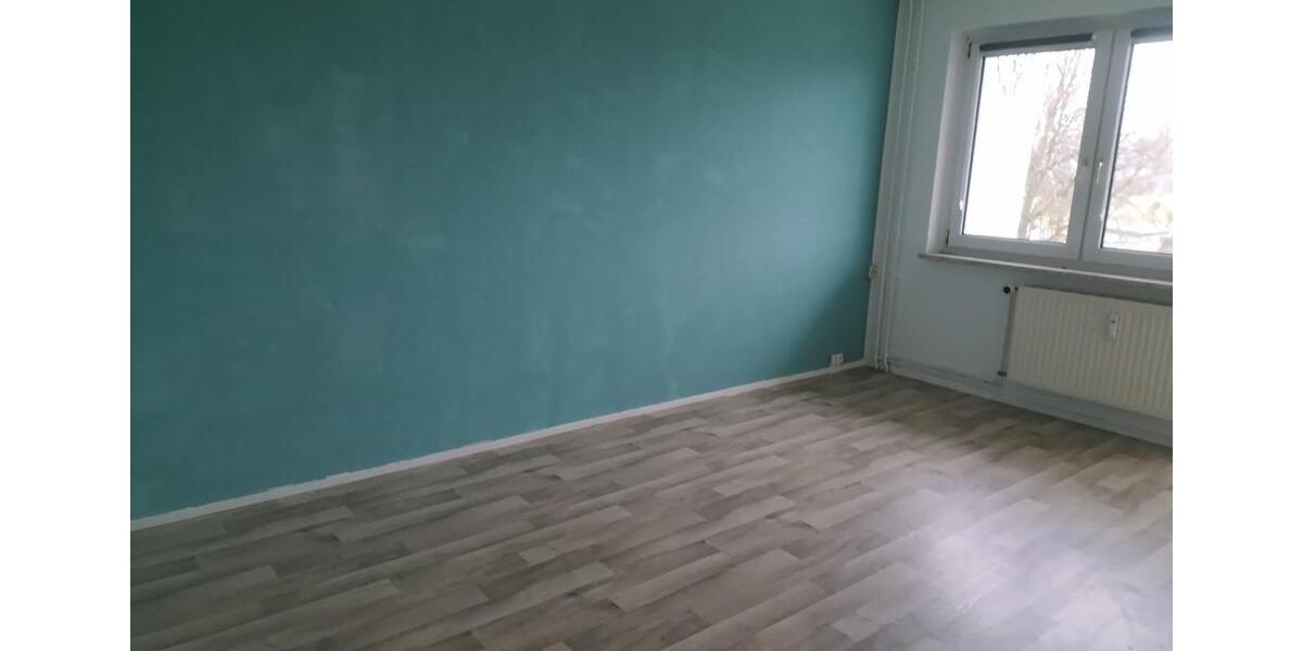 Ansprechende 4-Zimmer Wohnung mit Einbauküche und Balkon 4 zimmer