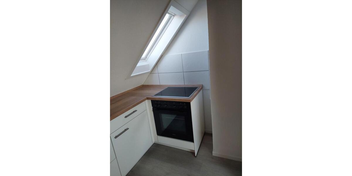 Dachgeschoßwohnung Stockstadt am Rhein - 2 Zimmer, 32 m&sup2;, 490&euro; | Angebot:24454147