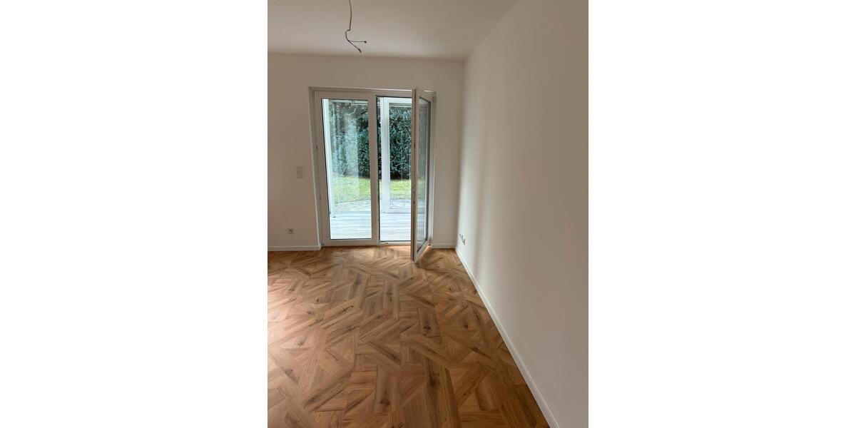 Erdgeschoßwohnung Friedberg (Hessen) - 3 Zimmer, 90 m&sup2;, 1.350&euro; | Angebot:24672546