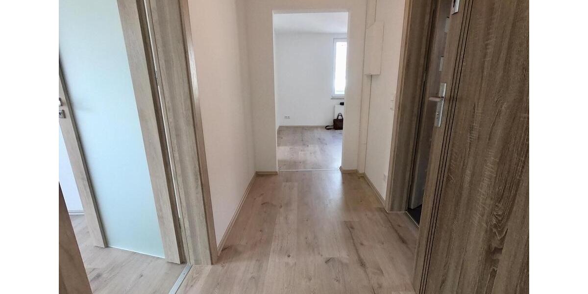 Erdgeschoßwohnung Vlotho - 2 Zimmer, 60 m&sup2;, 745&euro; | Angebot:24398783