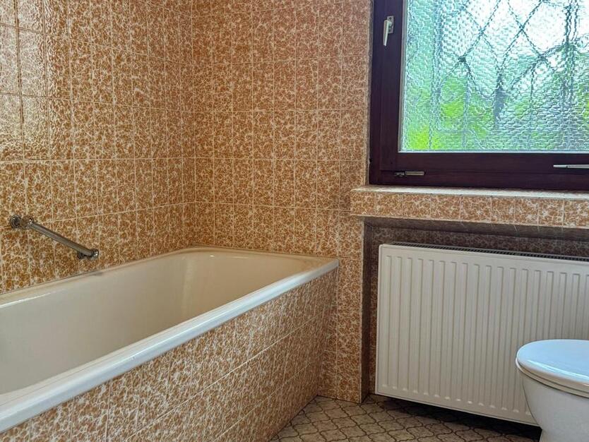 HAUS RÄUME für HOMEOFFICE LAGER GARTEN in Lev- Rheindorf zimmer