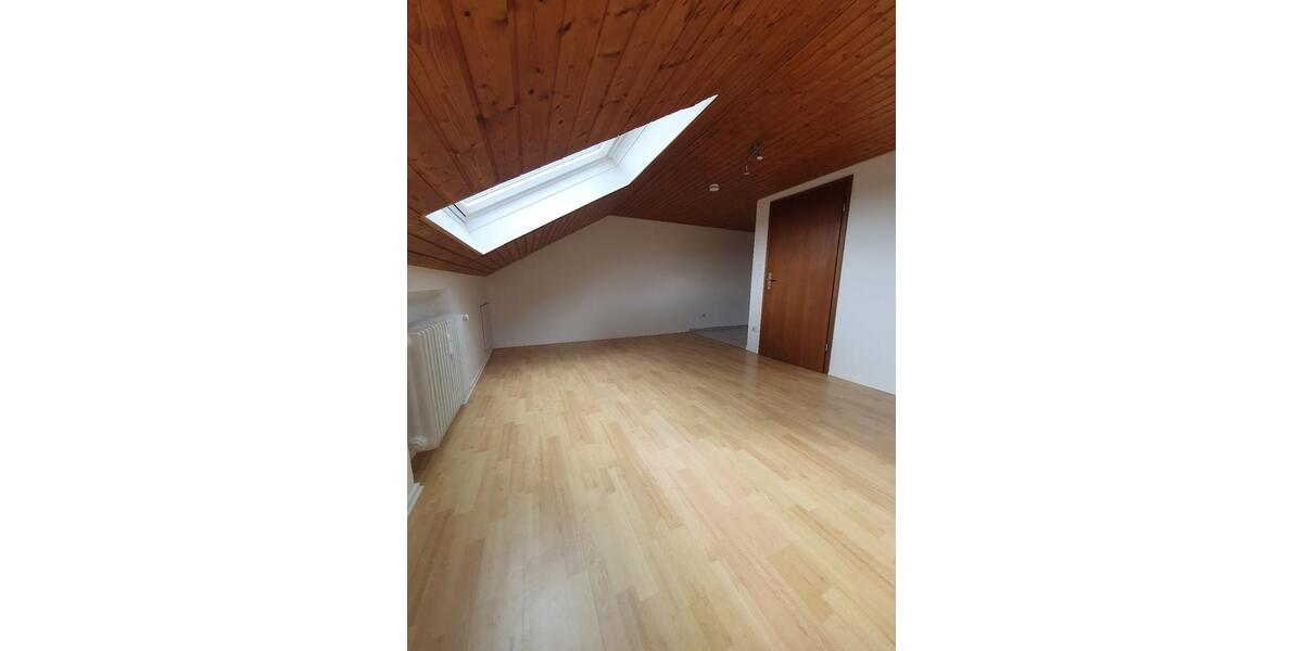 Doppelhaushälfte Parkstetten - 5 Zimmer, 115 m&sup2;, 870&euro; | Angebot:26634672