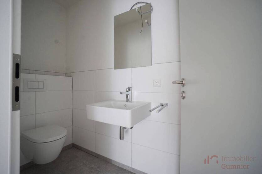 IMMOBILIEN GUMNIOR präsentiert: Exklusives Wohnen im Emsbürener Bogen mit Weitblick! 2 zimmer