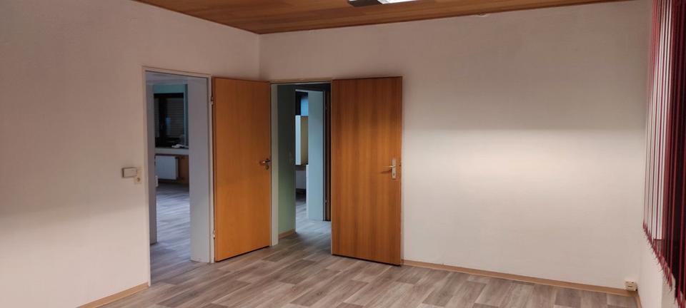 Erdgeschoßwohnung Burgkunstadt - 4 Zimmer, 105 m&sup2;, 1.090&euro; | Angebot:24752291