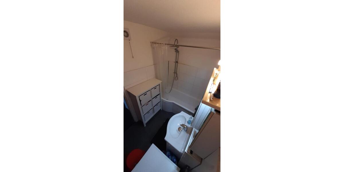 Dachgeschoßwohnung Frankenthal (Pfalz) - 2 Zimmer, 64 m&sup2;, 595&euro; | Angebot:26492664