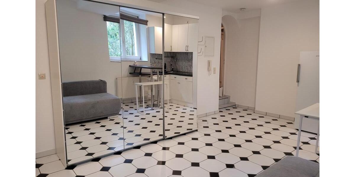 Etagenwohnung Pforzheim - 1 Zimmer, 25 m&sup2;, 550&euro; | Angebot:25719344