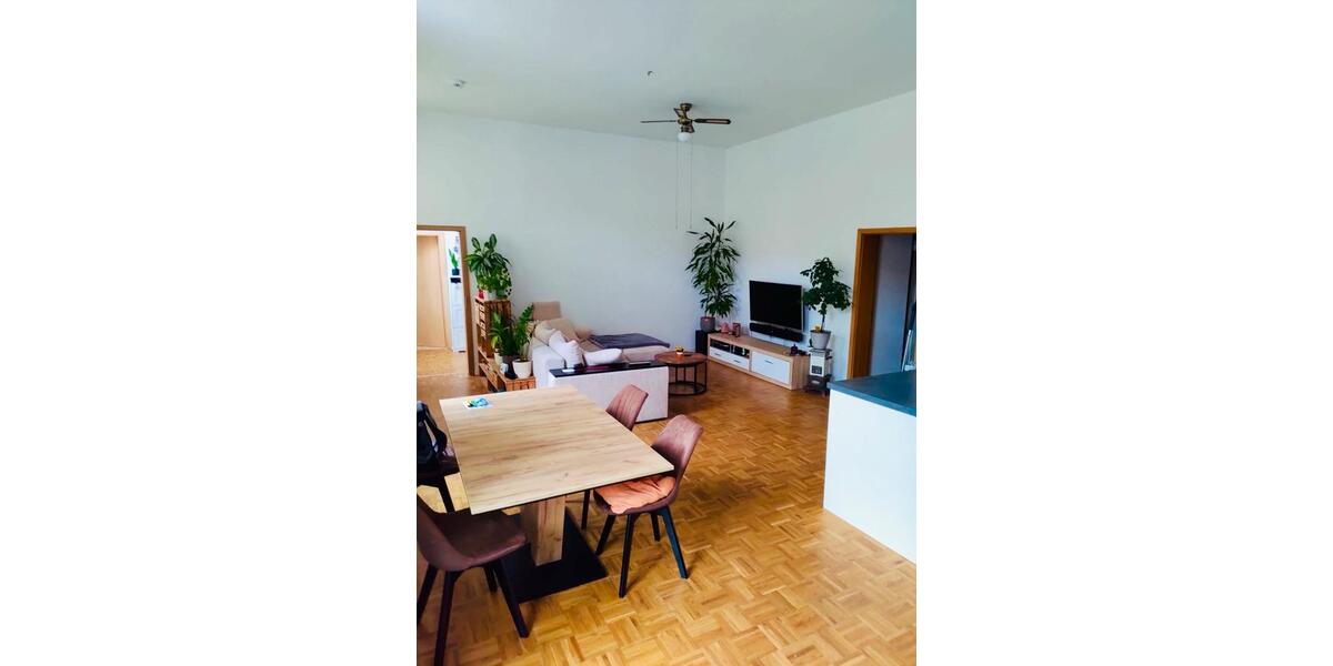 Etagenwohnung Parchim - 1 Zimmer, 85 m&sup2;, 980&euro; | Angebot:26618182