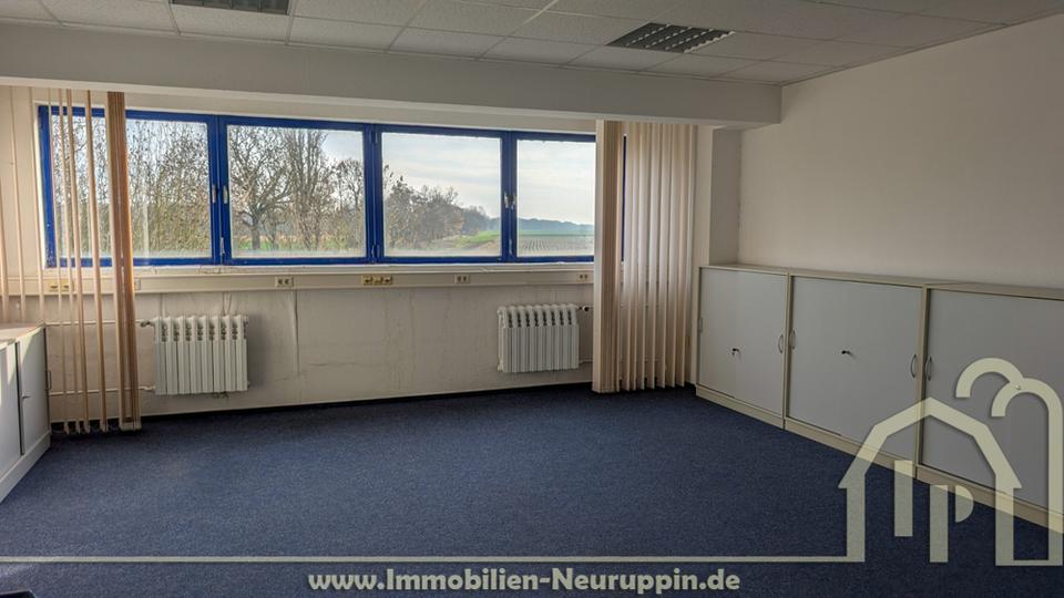 Gewerbeobjekt Neuruppin - 2&euro; | Angebot:24525804