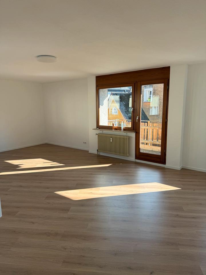 2,5 Zimmer Wohnung in Titisee-Neustadt ab sofort zu vermieten