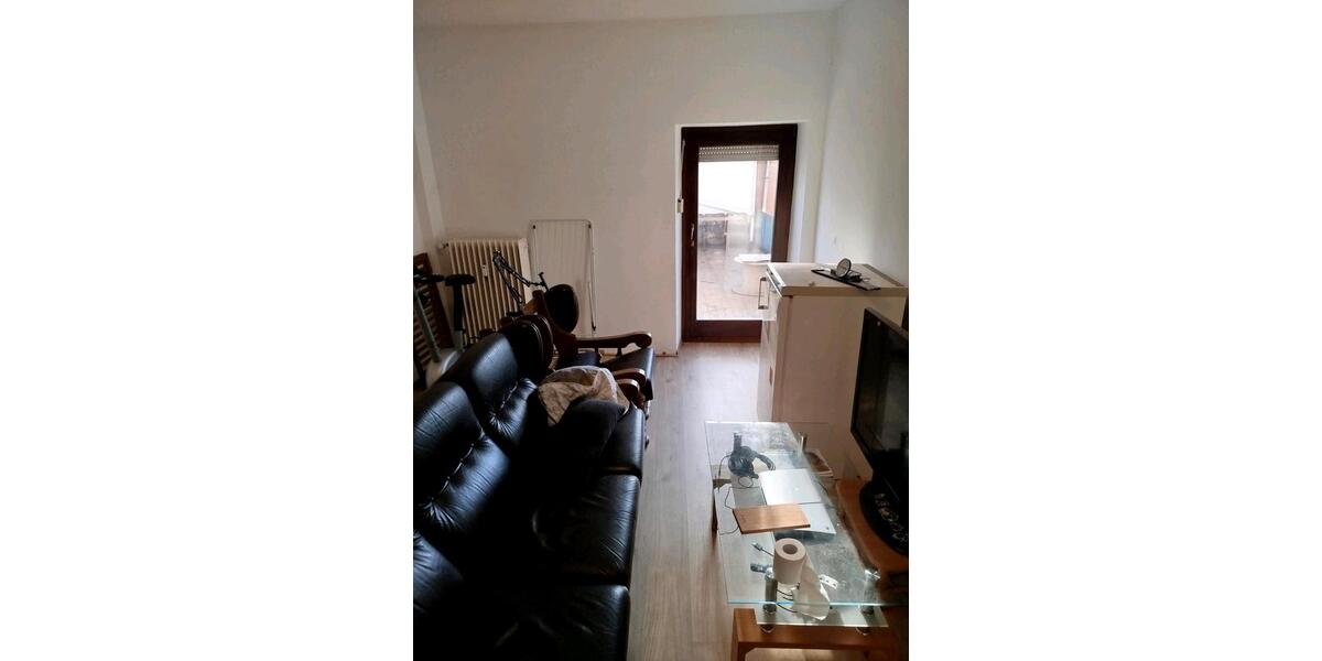 Wohnen auf Zeit Saarbrücken Dudweiler - 1 Zimmer, 25 m&sup2;, 250&euro; | Angebot:26384054