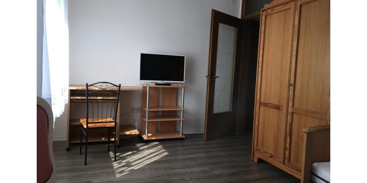 Erdgeschoßwohnung Backnang - 3 Zimmer, 15 m&sup2;, 380&euro; | Angebot:25615097