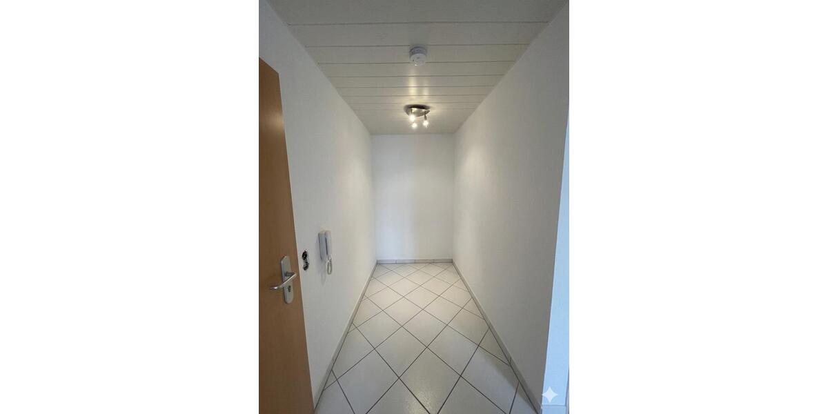 Etagenwohnung Pfullingen - 3 Zimmer, 90 m&sup2;, 1.050&euro; | Angebot:26042451