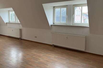 Wohnung Kamenz - 2 Zimmer, 60 m&sup2;, 420&euro; | Angebot:26364324