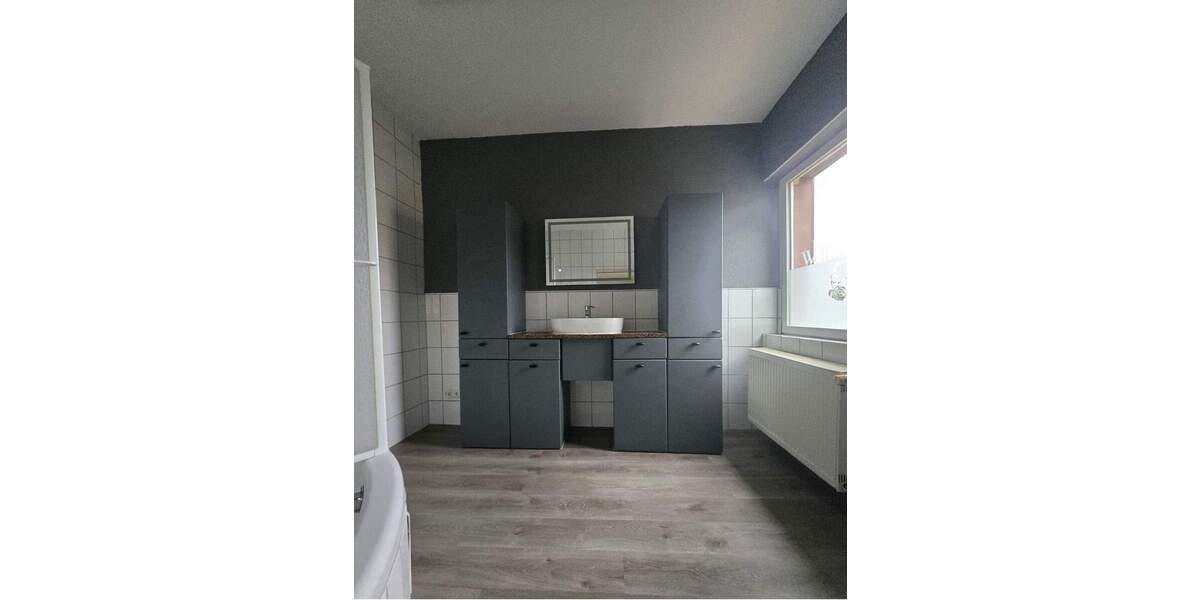 Etagenwohnung Beckingen - 2 Zimmer, 91 m&sup2;, 680&euro; | Angebot:26201799