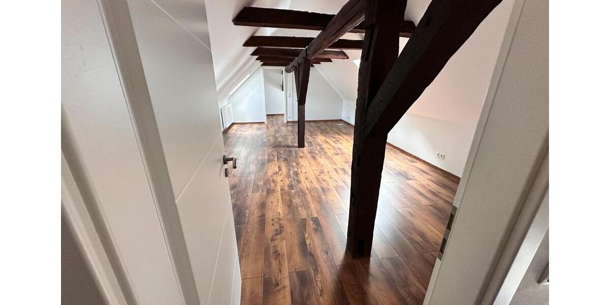 Etagenwohnung Helmstedt - 3 Zimmer, 120 m&sup2;, 800&euro; | Angebot:26412632