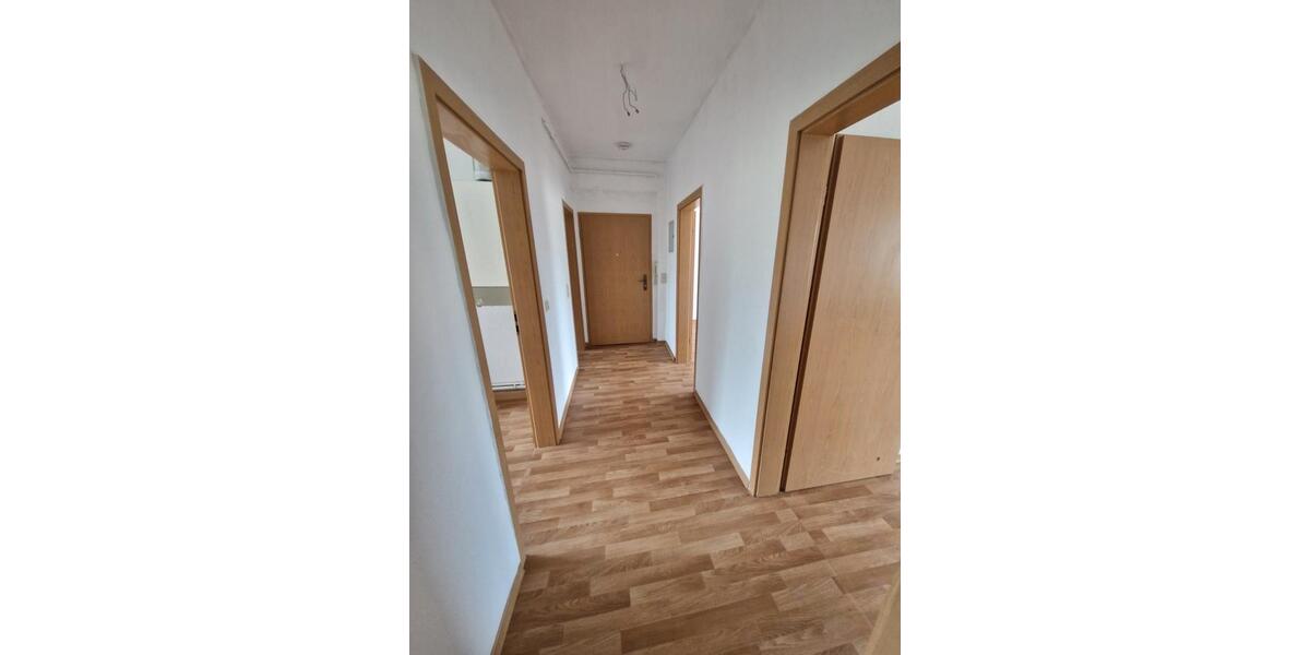 Etagenwohnung Schönebeck (Elbe) - 3 Zimmer, 68 m&sup2;, 402&euro; | Angebot:26230634