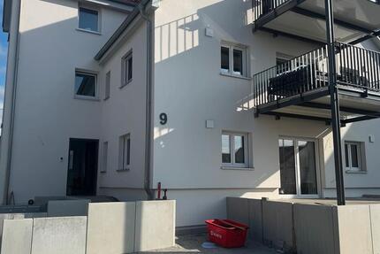 Wohnung Emerkingen - 3 Zimmer, 95 m&sup2;, 950&euro; | Angebot:26697086