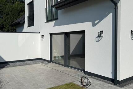 Neubau Doppelhaushälfte A+ mit Keller und Garten in Brockhagen zimmer