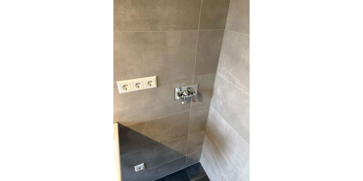 Etagenwohnung Berlin Reinickendorf - 2 Zimmer, 67 m&sup2;, 1.345&euro; | Angebot:25246073