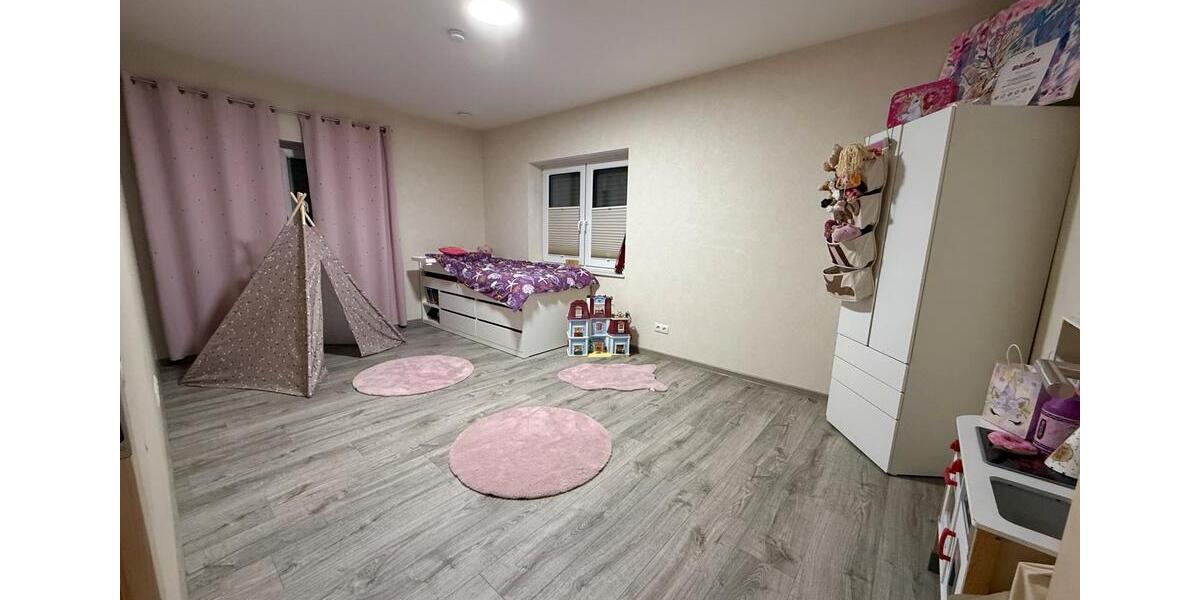 Etagenwohnung Werlte - 5 Zimmer, 140 m&sup2;, 1.300&euro; | Angebot:24732310