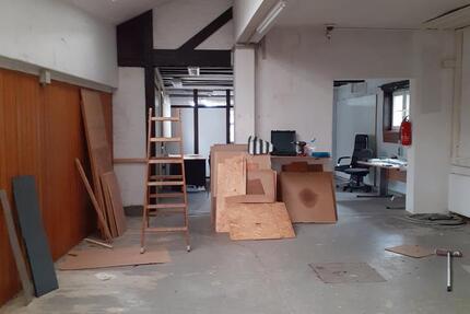 Büro mit Lagerfläche (ca.100 qm) in Hanau zu vermieten zimmer
