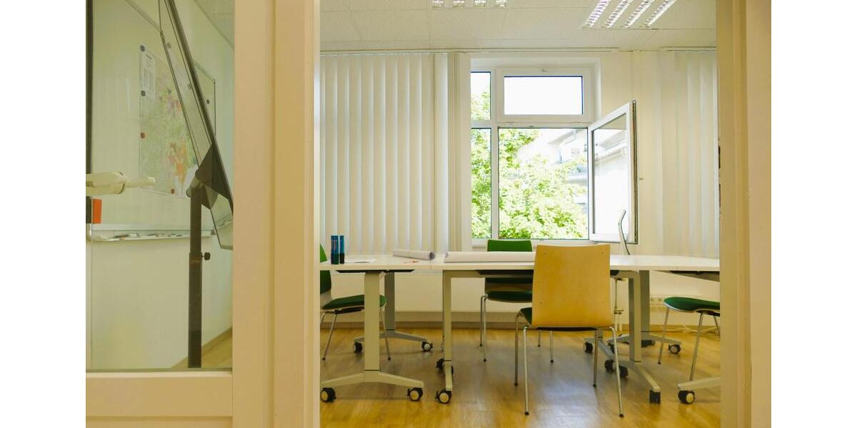 Etagenwohnung Gera - 4 Zimmer, 137 m&sup2;, 650&euro; | Angebot:26616564
