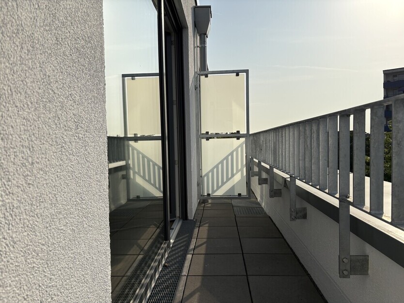 Hochwertiges Studentenapartment mit Pantryküche & Dachterrasse