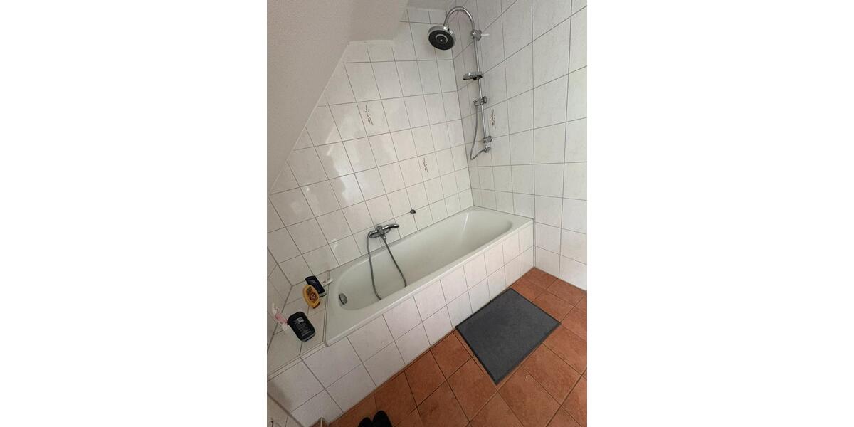 Dachgeschoßwohnung Schneeberg - 2 Zimmer, 48 m&sup2;, 348&euro; | Angebot:26265630