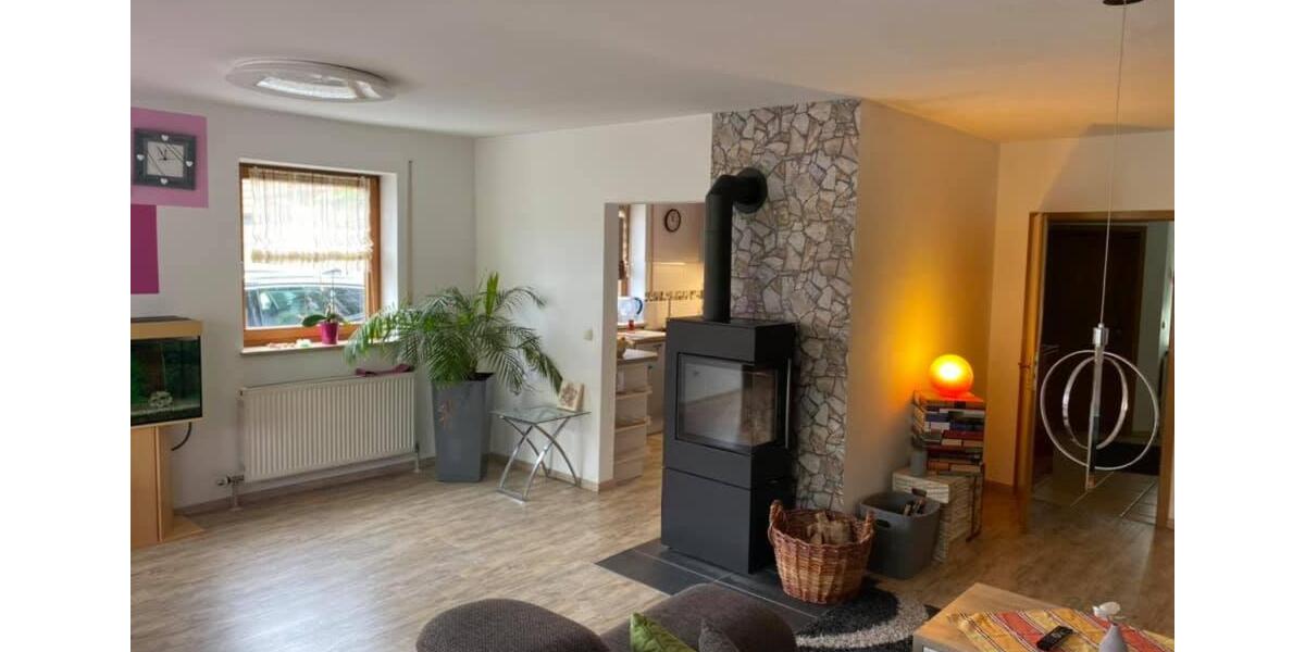 Doppelhaushälfte Mühlhausen - 6 Zimmer, 166 m&sup2;, 1.485&euro; | Angebot:25936921