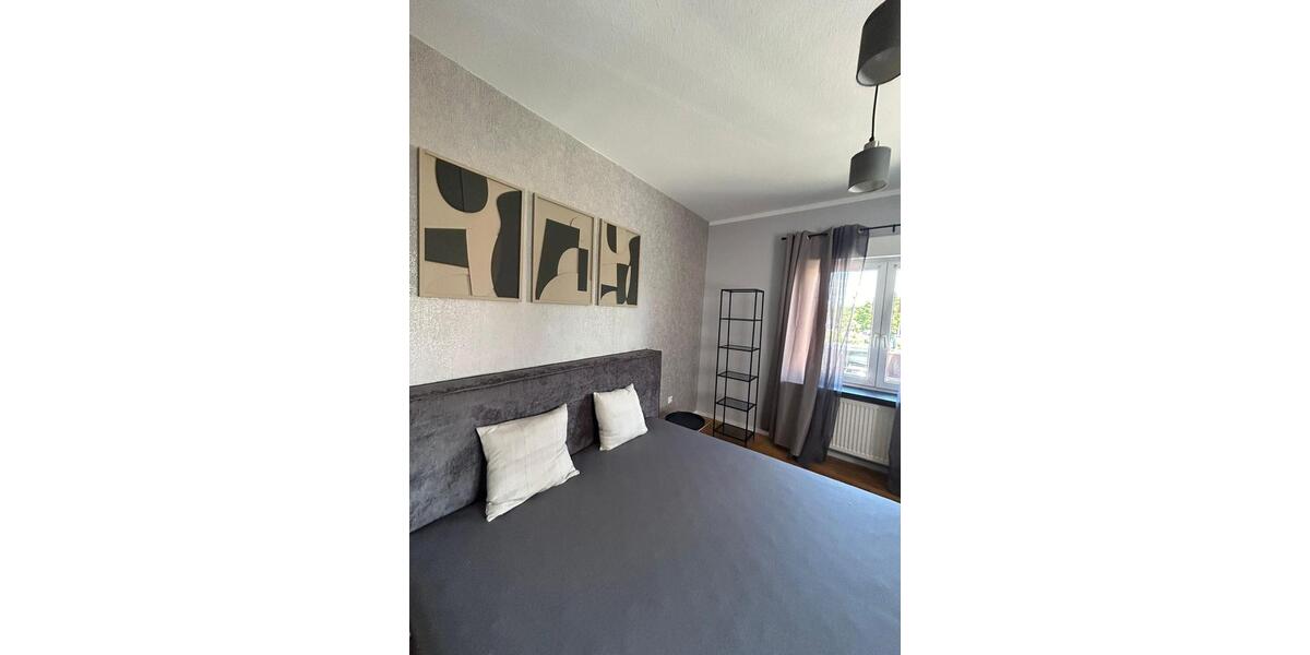 3er WG Neugründung: möbliertes Zimmer in kernsanierter Wohnung 3 zimmer