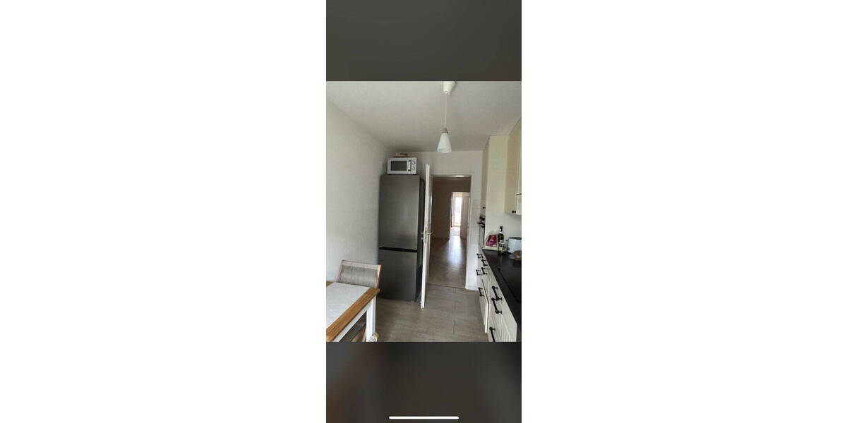 Etagenwohnung Konstanz Staad - 4 Zimmer, 14 m&sup2;, 550&euro; | Angebot:25969941