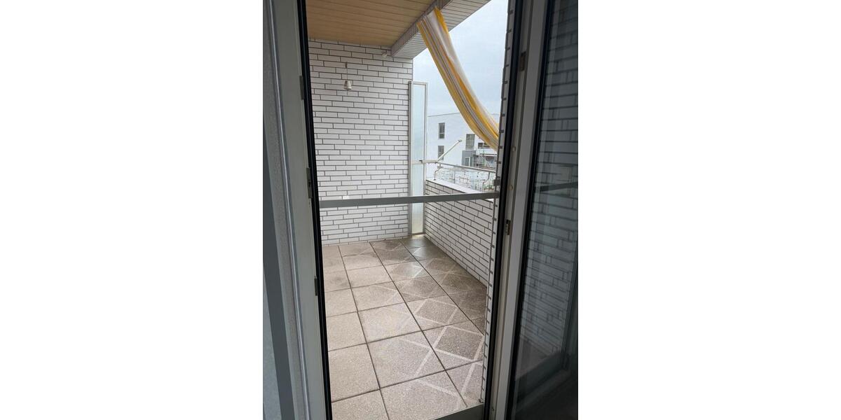 Dachgeschoßwohnung Wuppertal Brill - 4 Zimmer, 95 m&sup2;, 1.660&euro; | Angebot:24564876