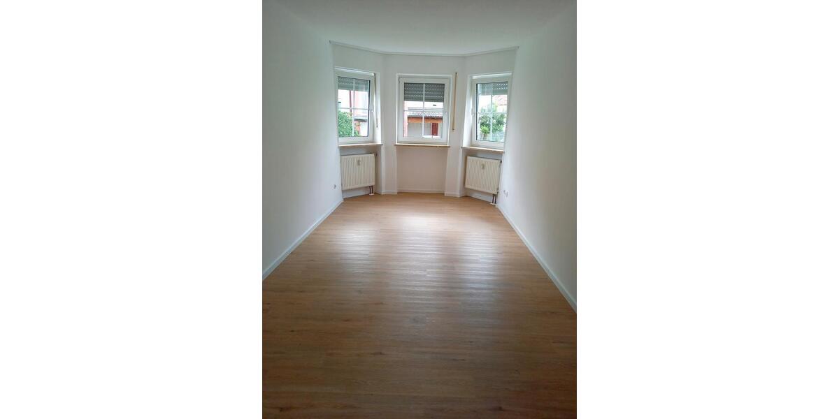 Hochparterre Pirk - 3 Zimmer, 85 m&sup2;, 850&euro; | Angebot:26565053