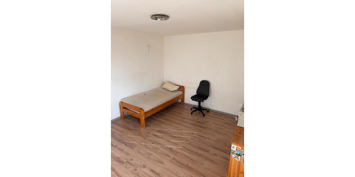 Etagenwohnung Kassel Bettenhausen - 1 Zimmer, 25 m&sup2;, 520&euro; | Angebot:26547065