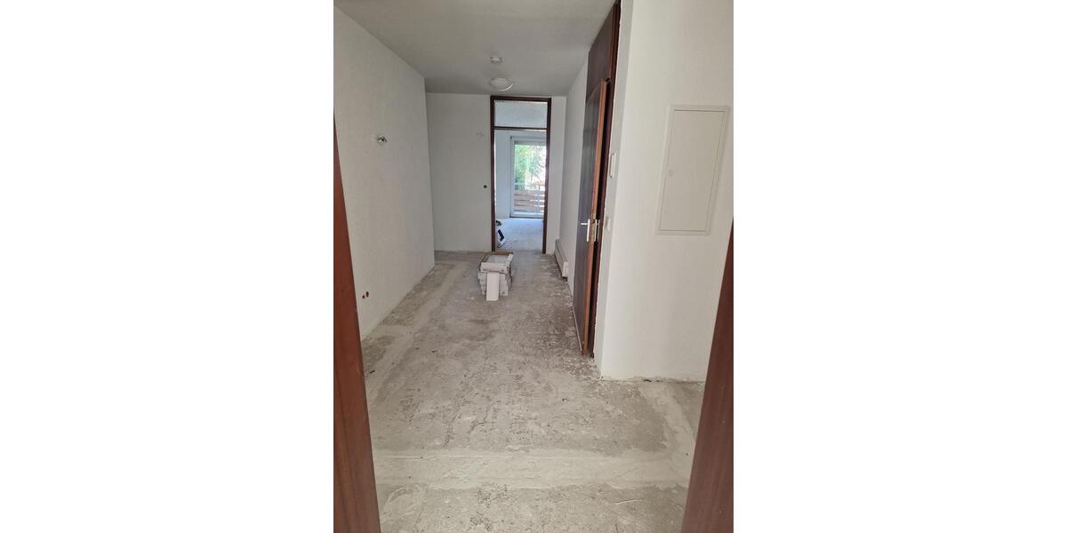 Etagenwohnung Ludwigsburg - 4 Zimmer, 105 m&sup2;, 1.750&euro; | Angebot:26511613