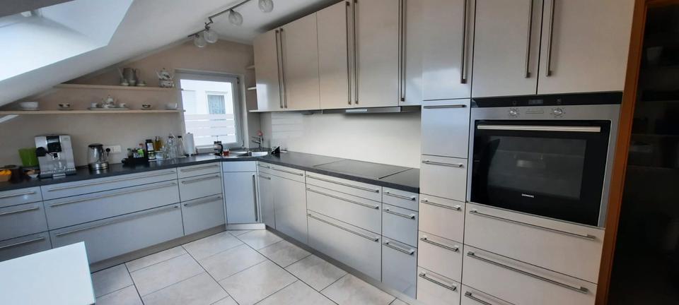 Etagenwohnung Bad Camberg - 4 Zimmer, 114 m&sup2;, 1.350&euro; | Angebot:26506872