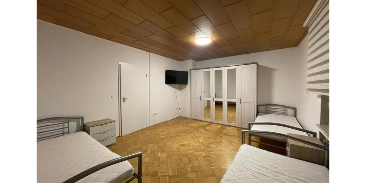 Wohnen auf Zeit Heinsberg - 5 Zimmer, 120 m&sup2;, 600&euro; | Angebot:17959623
